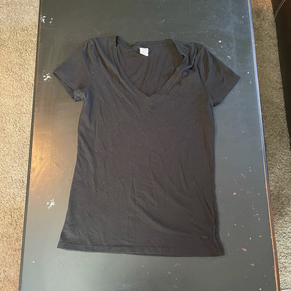 Large black Victoria Secret vneck!